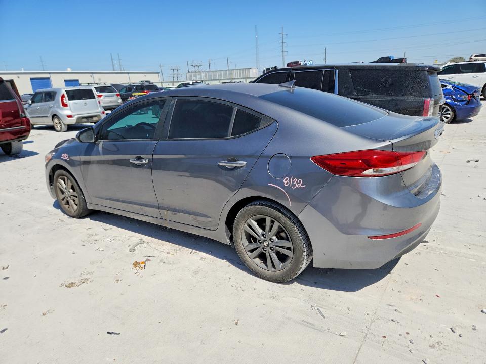 Продажа на аукционе авто 2018 Hyundai Elantra, vin: 5NPD84LF9JH346568, номер лота: 64426946