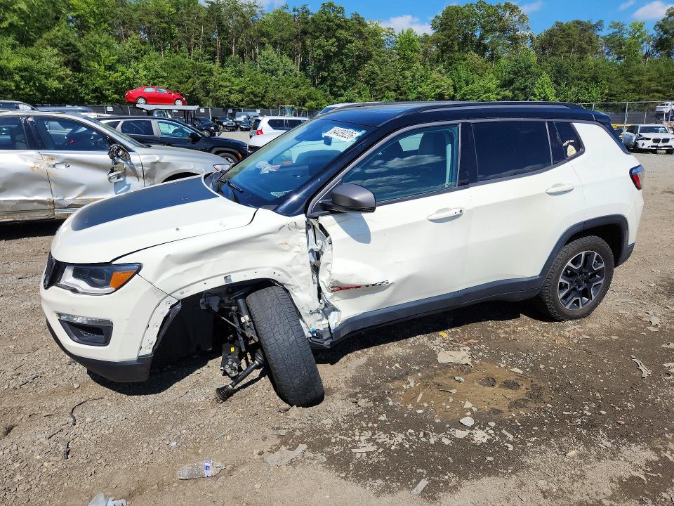 64439226 :رقم المزاد ، 3C4NJDDB6MT521562 vin ، 2021 Jeep Compass مزاد بيع