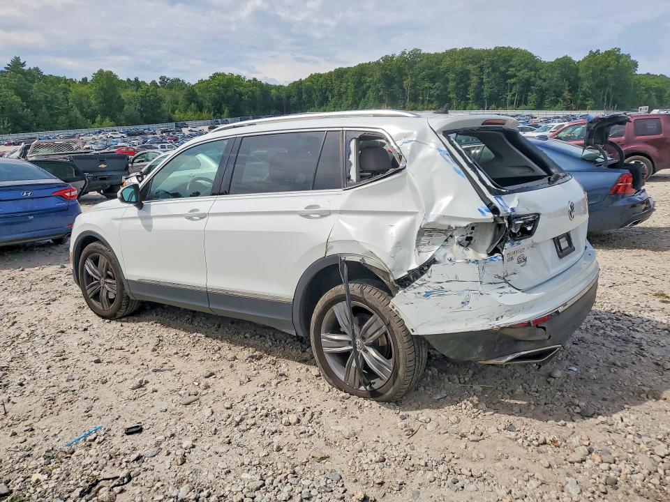 Продажа на аукционе авто 2020 Volkswagen Tiguan, vin: 3VV2B7AX2LM035214, номер лота: 66796486