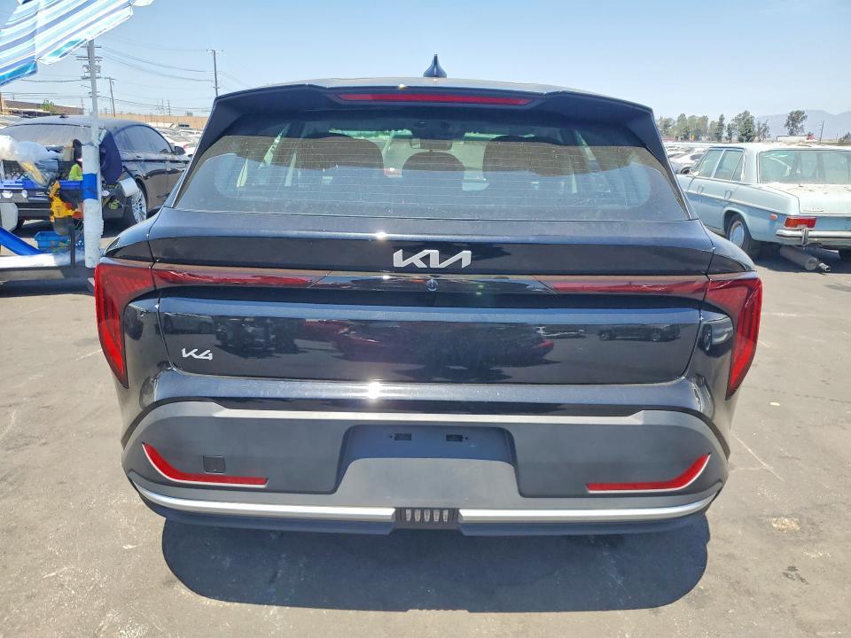 2026 Kia K4 მანქანა იყიდება აუქციონზე, vin: 3KPFX5DE1TE337054, აუქციონის ნომერი: 64135456