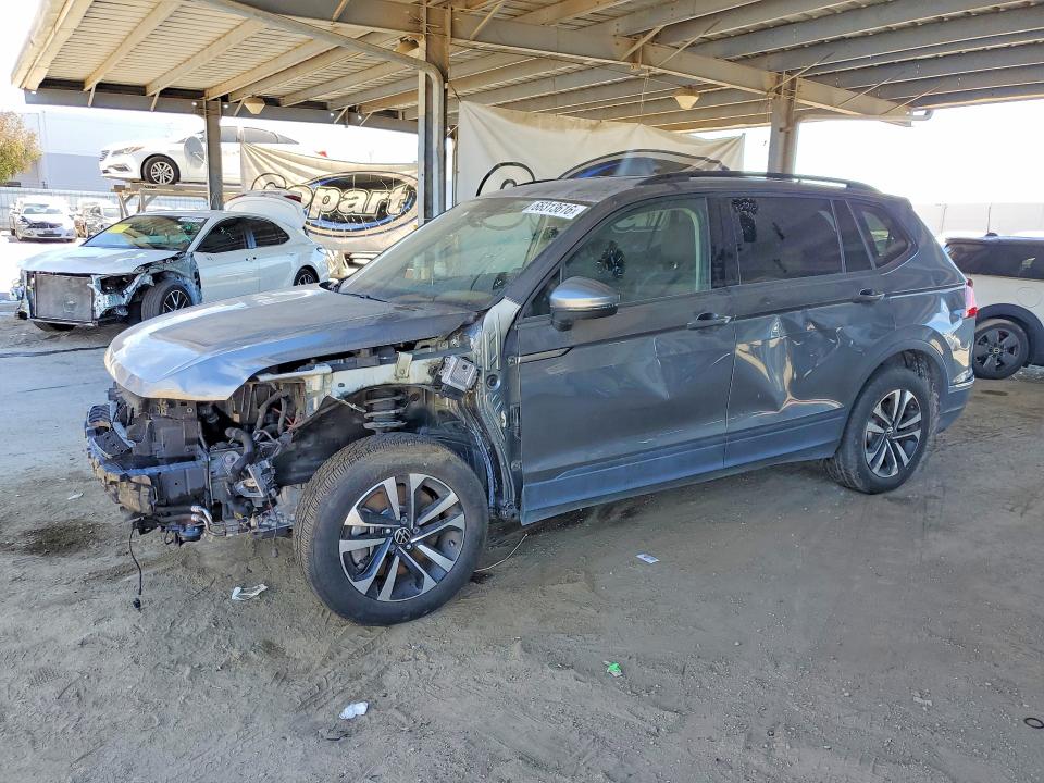 2022 Volkswagen Tiguan მანქანა იყიდება აუქციონზე, vin: 3VV1B7AX3NM075896, აუქციონის ნომერი: 66313616