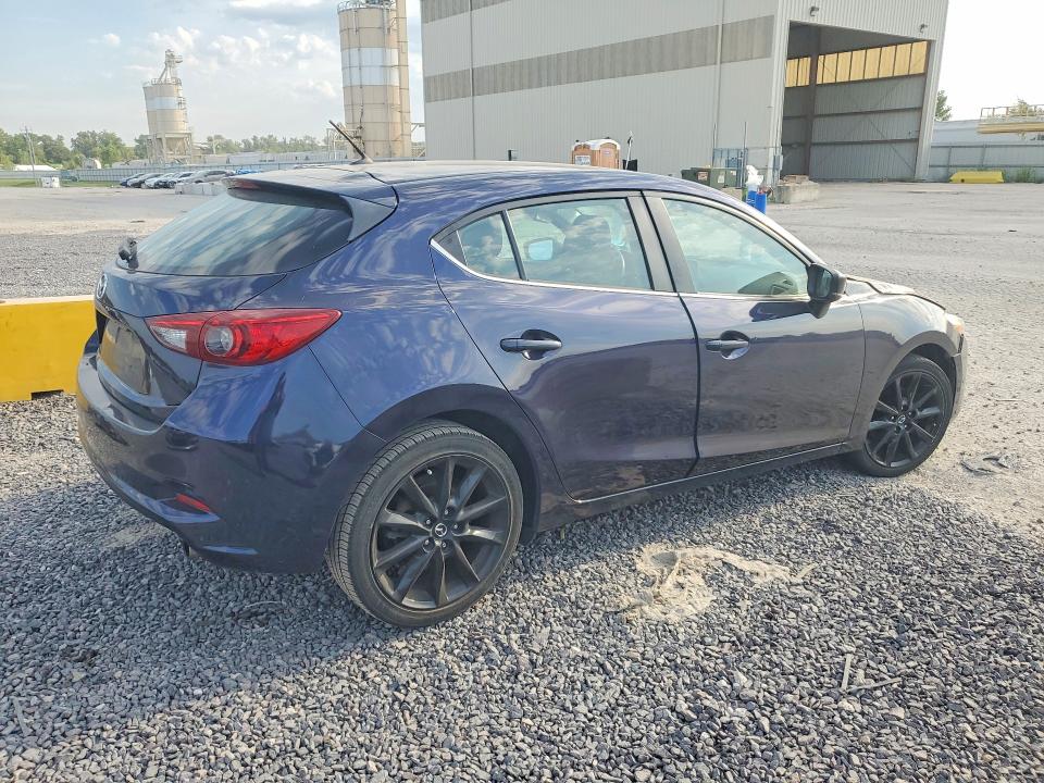 Продаж на аукціоні авто 2018 Mazda 3, vin: 3MZBN1L38JM255206, номер лоту: 67136446