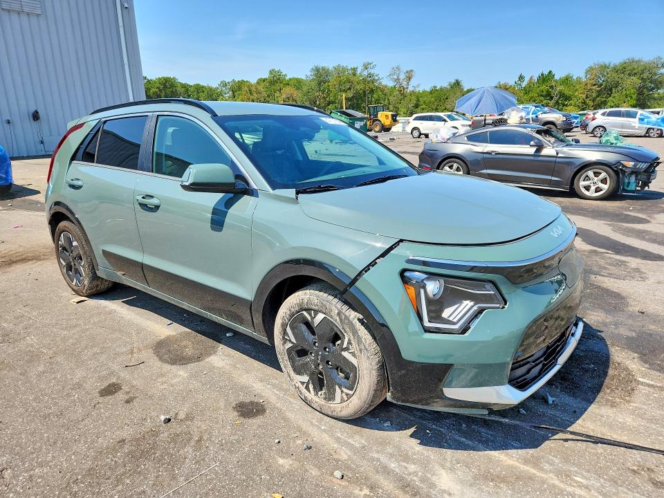 Продажа на аукционе авто 2024 Kia Niro, vin: KNDCR3L18R5126213, номер лота: 64707356