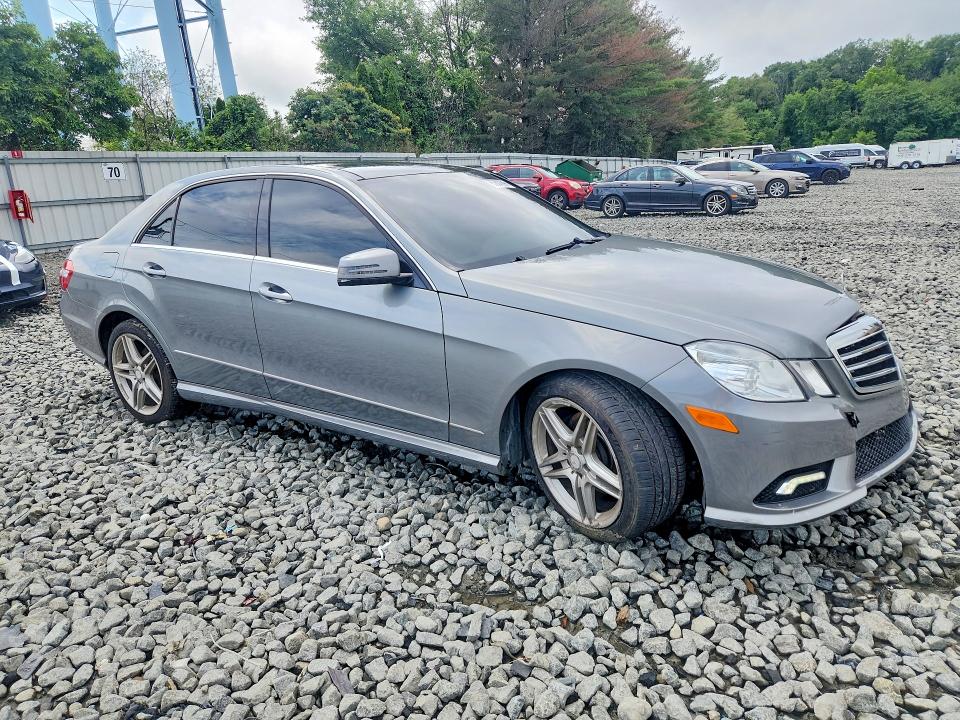63802996 :رقم المزاد ، WDDHF8HB7BA434313 vin ، 2011 Mercedes-benz E مزاد بيع