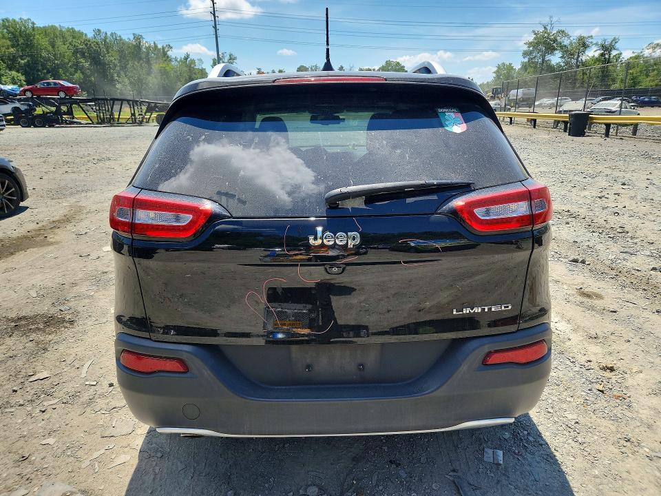 64041226 :رقم المزاد ، 1C4PJLDB7HW516891 vin ، 2017 Jeep Cherokee مزاد بيع