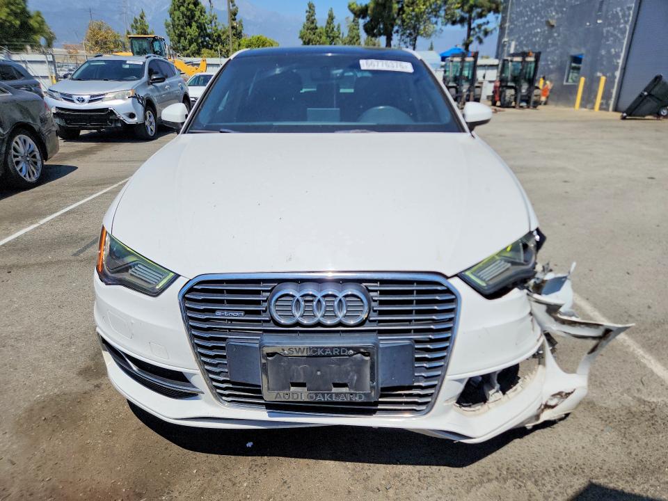 Aukcja sprzedaży 2016 Audi A3, vin: WAUTPBFFXGA097774, numer aukcji: 66776376