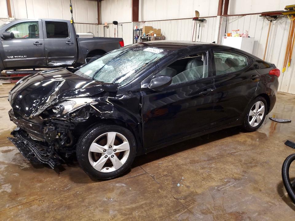 Продажа на аукционе авто 2013 Hyundai Elantra, vin: KMHDH4AE1DU795758, номер лота: 66764476