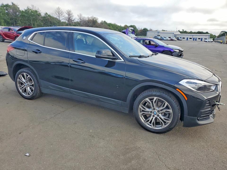 65731206 :رقم المزاد ، WBXYJ1C01N5U33549 vin ، 2022 Bmw X2 مزاد بيع