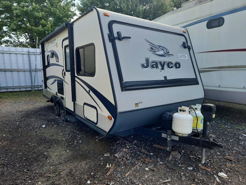 65197226 :رقم المزاد ، 1UJBJHBJ5F1JE0103 vin ، 2015 Jayco Jay Feather مزاد بيع