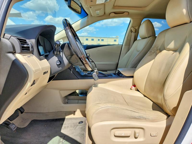 63445616 :رقم المزاد ، 2T2ZK1BA0DC089752 vin ، 2013 Lexus Rx مزاد بيع
