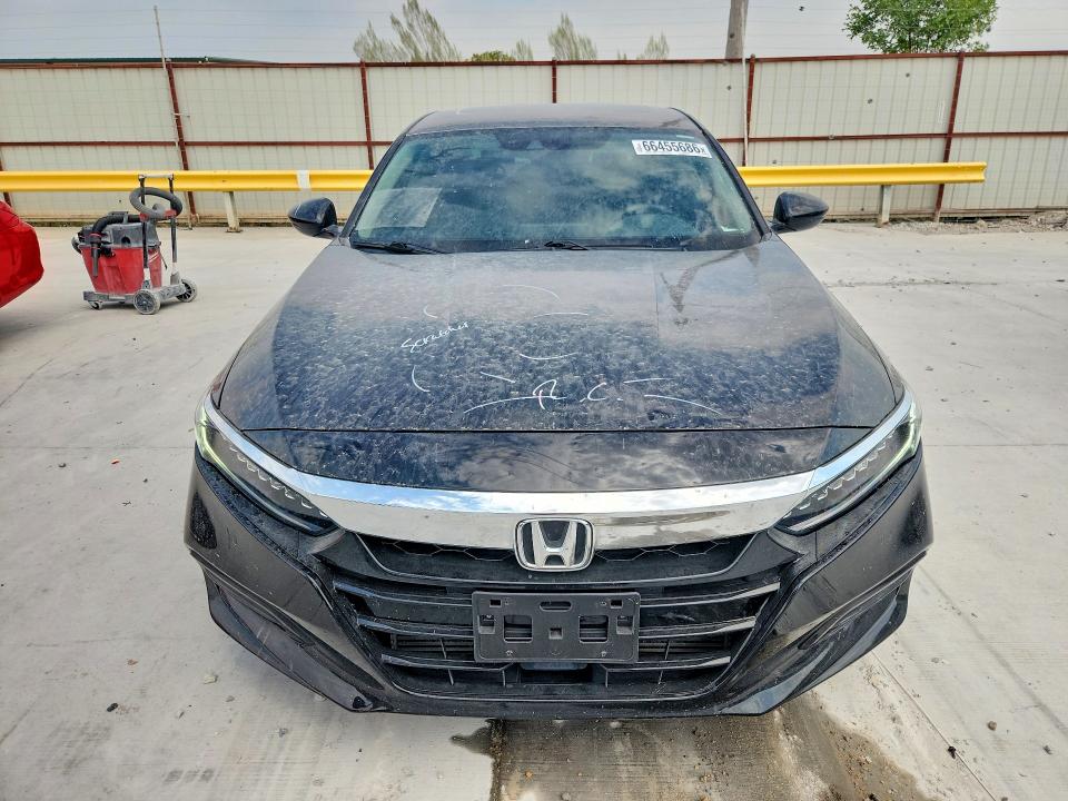 Продажа на аукционе авто 2018 Honda Accord, vin: 1HGCV1F96JA171049, номер лота: 66455686