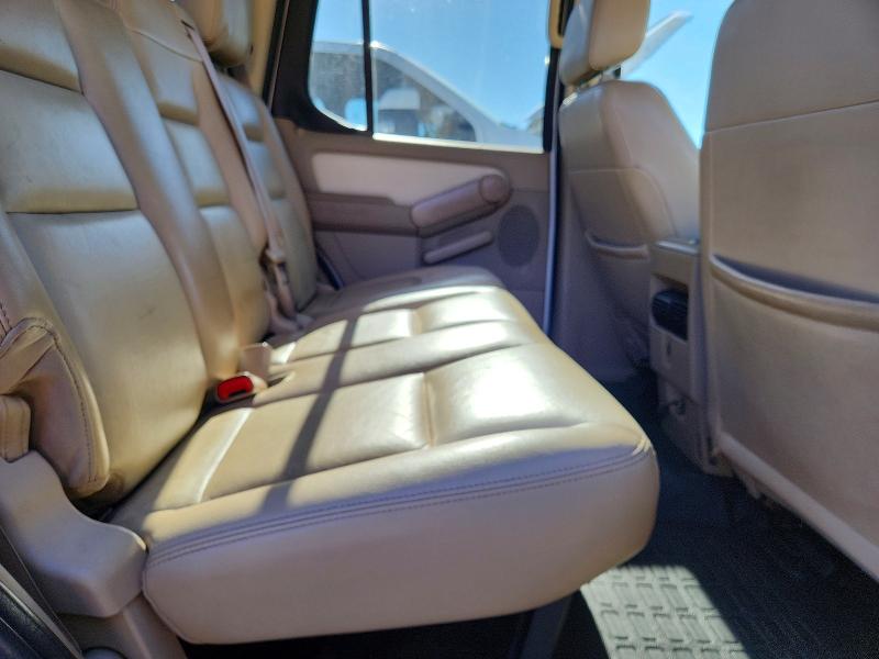 2008 Ford Explorer Sport Trac მანქანა იყიდება აუქციონზე, vin: 1FMEU538X8UA31572, აუქციონის ნომერი: 66837976