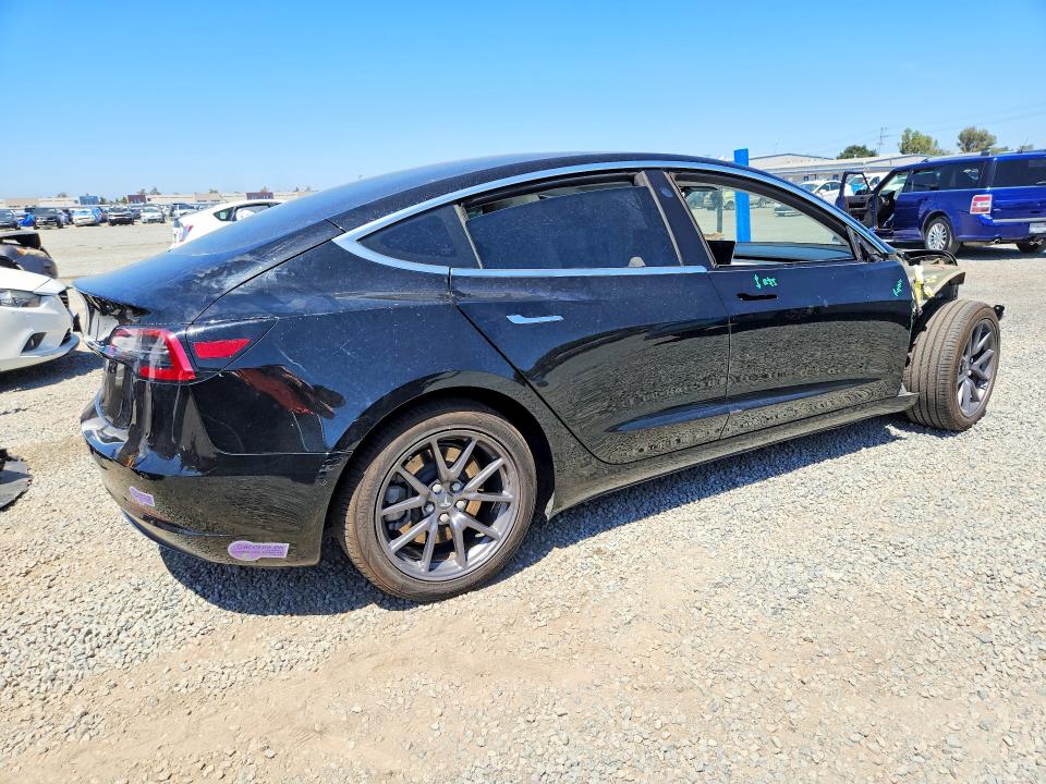 2018 Tesla Model 3 მანქანა იყიდება აუქციონზე, vin: 5YJ3E1EA0JF155253, აუქციონის ნომერი: 65516896