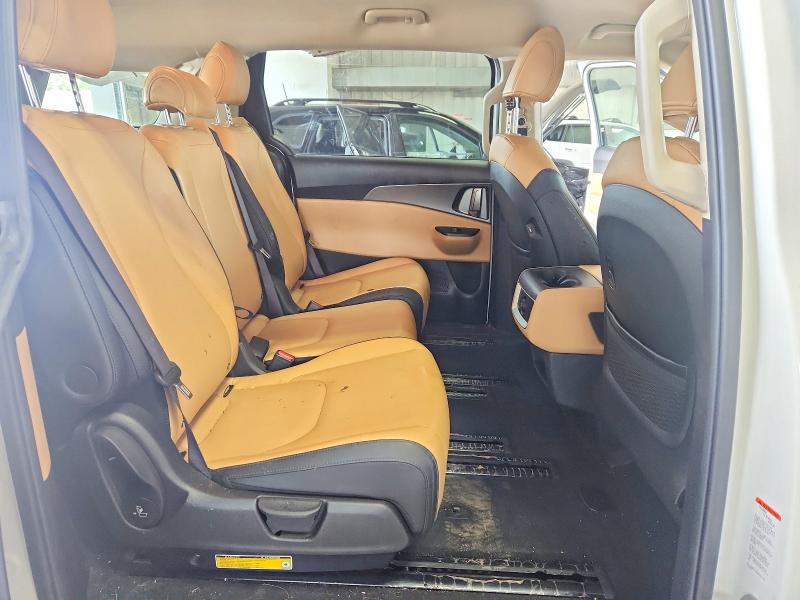 66743786 :رقم المزاد ، KNDNB4H3XN6085455 vin ، 2022 Kia Carnival مزاد بيع