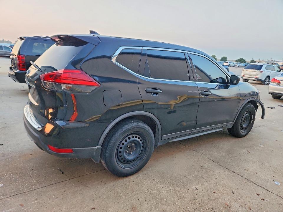 66616516 :رقم المزاد ، 5N1AT2MT2HC781783 vin ، 2017 Nissan Rogue مزاد بيع