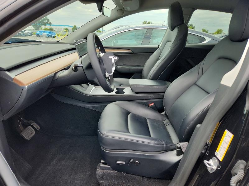 63913086 :رقم المزاد ، 7SAYGAEE9PF767014 vin ، 2023 Tesla Model Y مزاد بيع