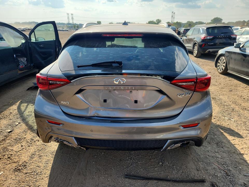 2017 Infiniti Qx30 მანქანა იყიდება აუქციონზე, vin: SJKCH5CR9HA028332, აუქციონის ნომერი: 66385646