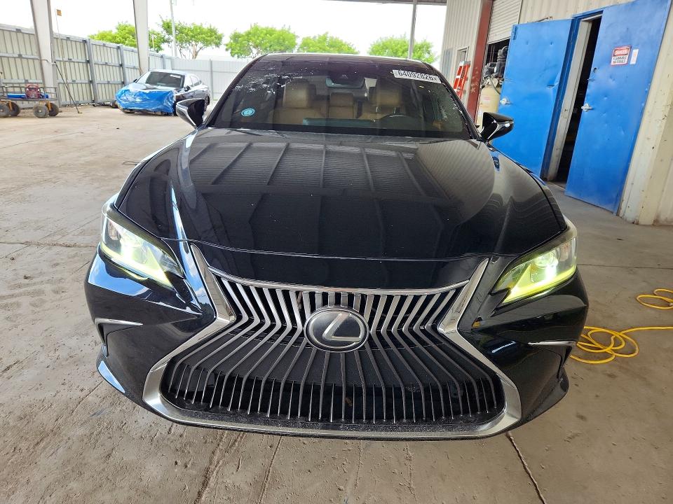 Продаж на аукціоні авто 2019 Lexus Es, vin: 58ABZ1B12KU043880, номер лоту: 64092826