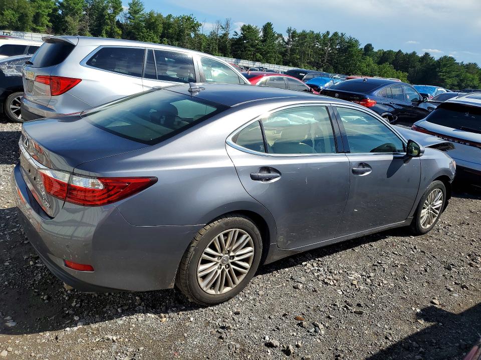 62737266 :رقم المزاد ، JTHBK1GG8D2081222 vin ، 2013 Lexus Es مزاد بيع