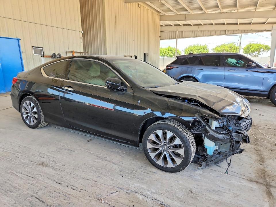 2015 Honda Accord მანქანა იყიდება აუქციონზე, vin: 1HGCT1B83FA010684, აუქციონის ნომერი: 63649306