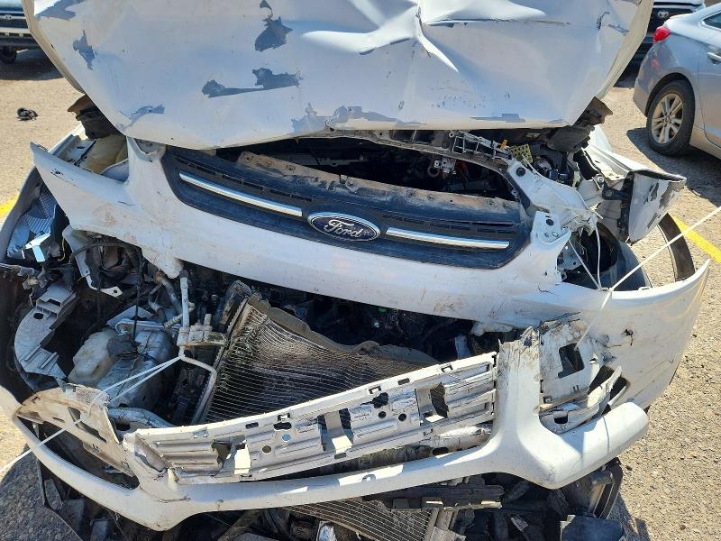 Продажа на аукционе авто 2016 Ford Escape, vin: 1FMCU0G76GUA97594, номер лота: 64988286