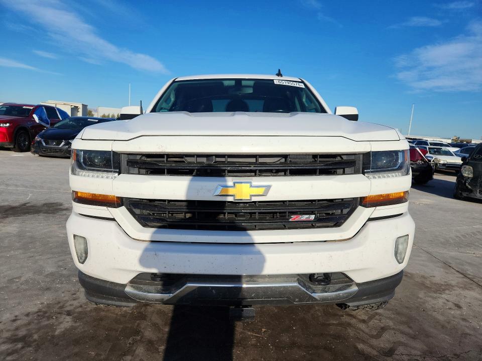Auction sale of the 2018 Chevrolet Silverado, vin: 3GCUKREC1JG536715, lot number: 65195576