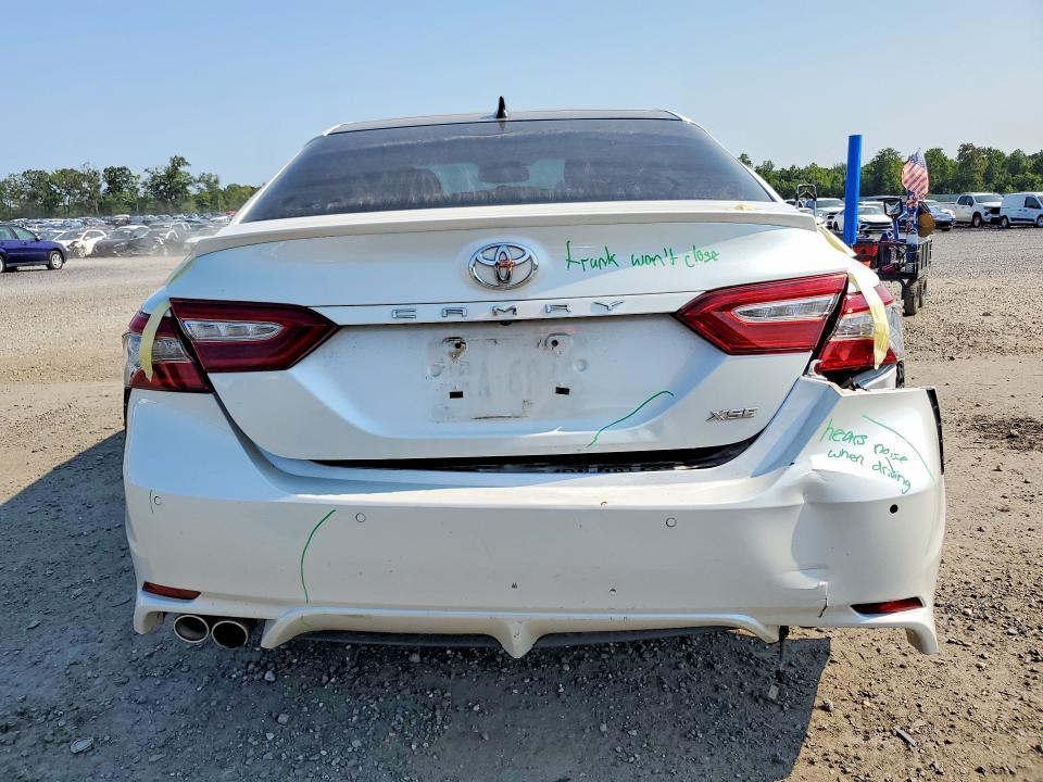 Aukcja sprzedaży 2018 Toyota Camry, vin: 4T1BZ1HKXJU014875, numer aukcji: 64992166