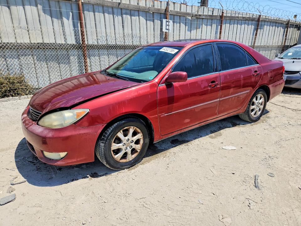 2005 Toyota Camry მანქანა იყიდება აუქციონზე, vin: 4T1BE30K45U004528, აუქციონის ნომერი: 64502786