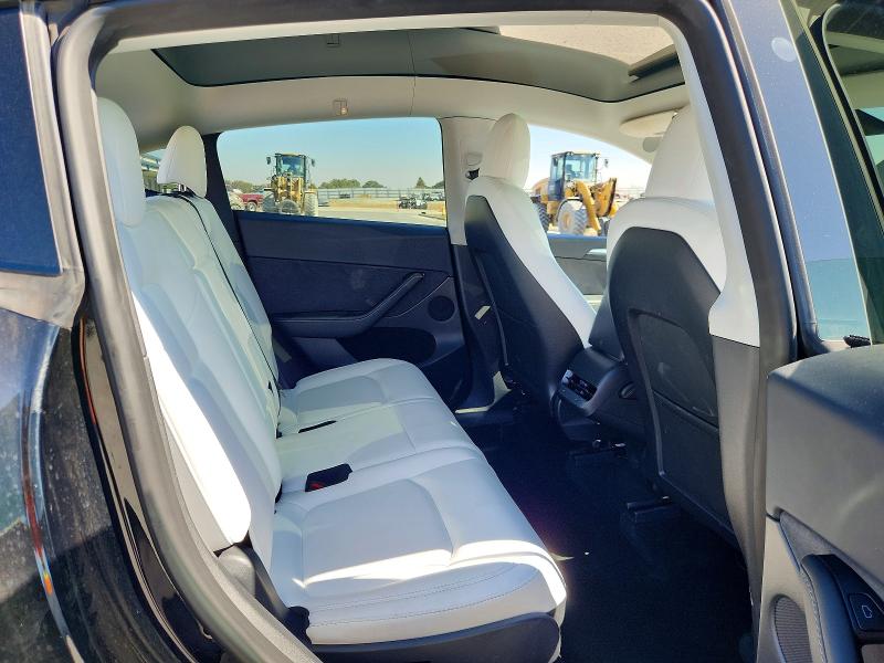 64290066 :رقم المزاد ، 7SAYGAEE4PF640560 vin ، 2023 Tesla Model Y مزاد بيع