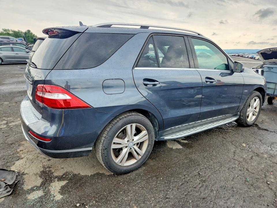 2012 Mercedes-benz Ml მანქანა იყიდება აუქციონზე, vin: 4JGDA5HB2CA042763, აუქციონის ნომერი: 66077506