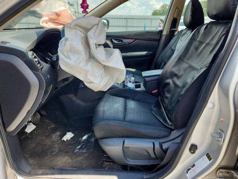 65672886 :رقم المزاد ، KNMAT2MV3HP536764 vin ، 2017 Nissan Rogue مزاد بيع