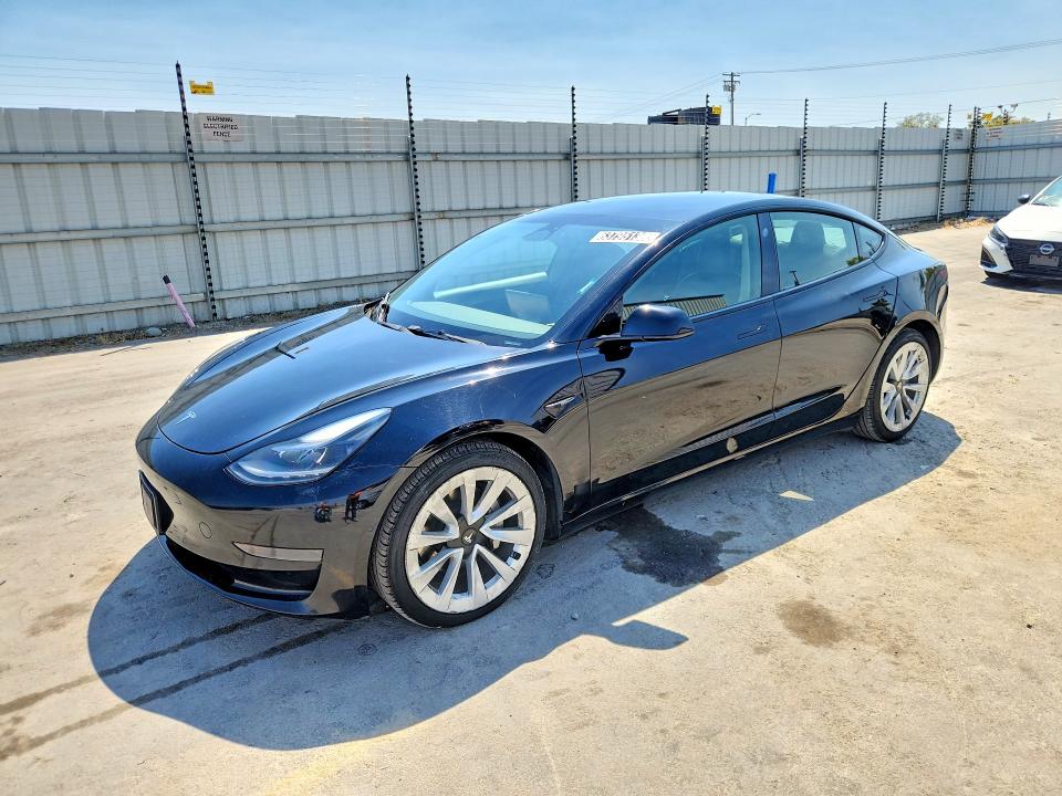 2022 Tesla Model 3 მანქანა იყიდება აუქციონზე, vin: 5YJ3E1EA8NF191763, აუქციონის ნომერი: 63795136