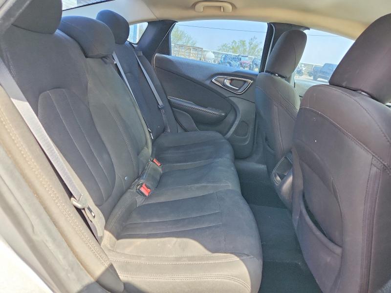 Продаж на аукціоні авто 2016 Chrysler 200, vin: 1C3CCCFB6GN186322, номер лоту: 63777536