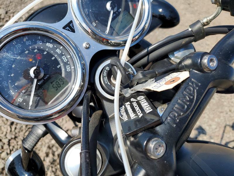 2020 Triumph Motorcycle Bonneville მანქანა იყიდება აუქციონზე, vin: SMTD40HLXLT957339, აუქციონის ნომერი: 64250616