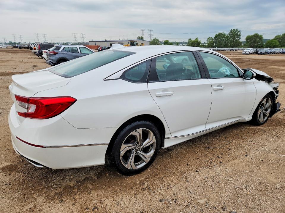 Продажа на аукционе авто 2018 Honda Accord, vin: 1HGCV1F62JA079751, номер лота: 63905506
