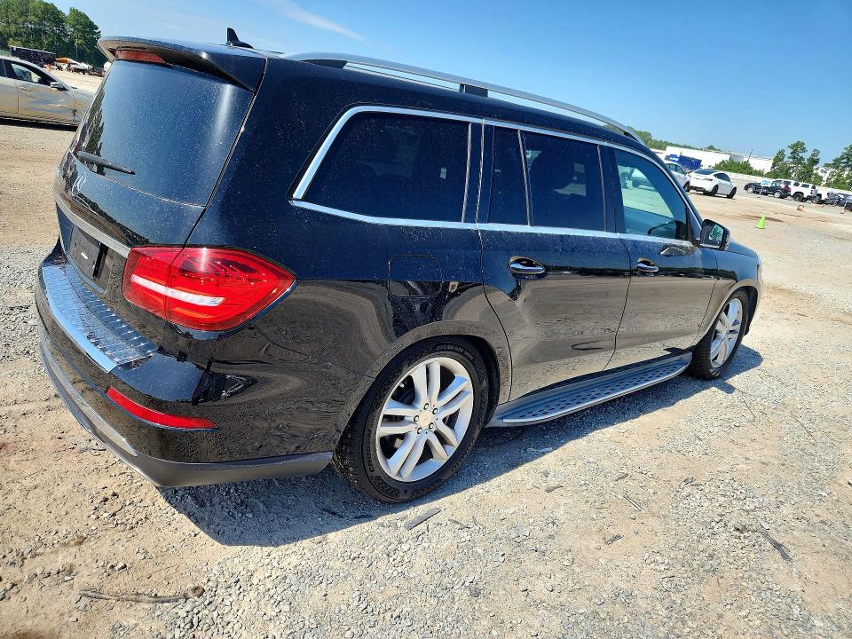 65117846 :رقم المزاد ، 4JGDF6EE4HA797720 vin ، 2017 Mercedes-benz Gls مزاد بيع