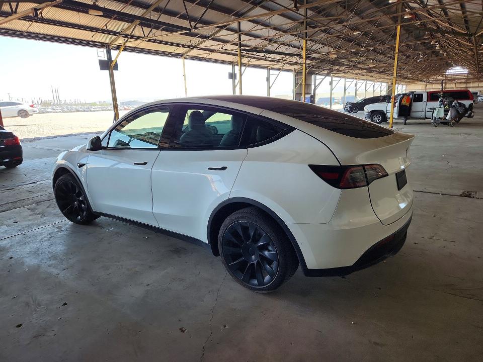 Продаж на аукціоні авто 2022 Tesla Model Y, vin: 7SAYGDEE1NF367429, номер лоту: 63620996
