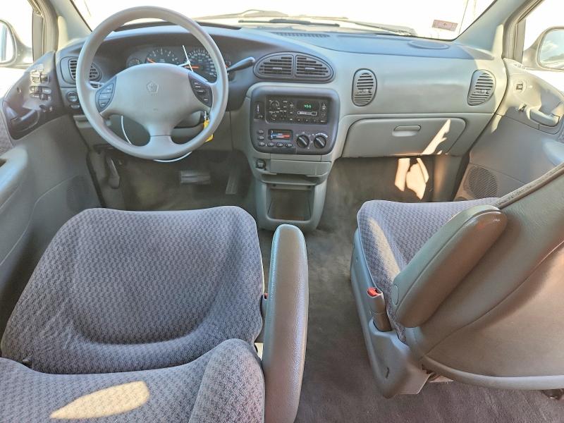 2000 Dodge Grand Caravan მანქანა იყიდება აუქციონზე, vin: 1B4GP44G7YB766796, აუქციონის ნომერი: 63672696