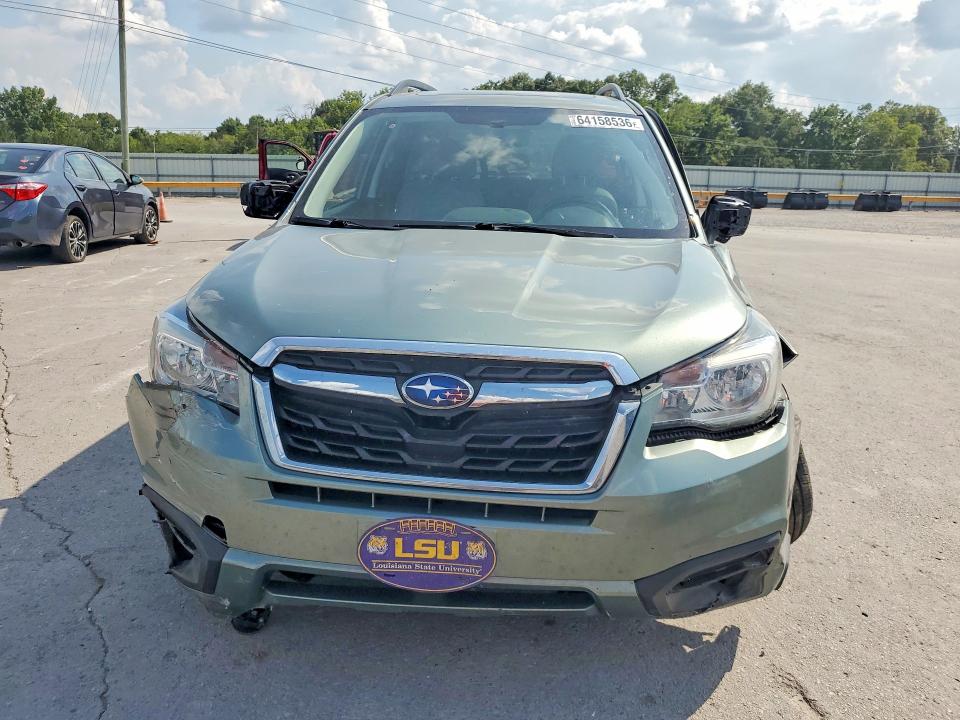 Продаж на аукціоні авто 2018 Subaru Forester, vin: JF2SJAJC1JH413103, номер лоту: 64158536