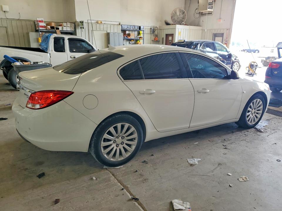 64576666 :رقم المزاد ، W04GS5EC5B1009356 vin ، 2011 Buick Regal مزاد بيع