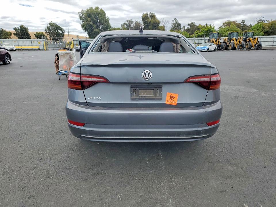 Продажа на аукционе авто 2019 Volkswagen Jetta, vin: 3VWE57BU1KM233995, номер лота: 65235146