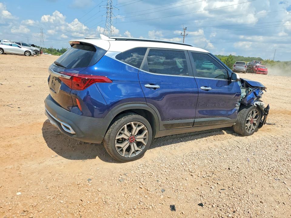 2023 Kia Seltos მანქანა იყიდება აუქციონზე, vin: KNDETCA29P7430061, აუქციონის ნომერი: 66740776