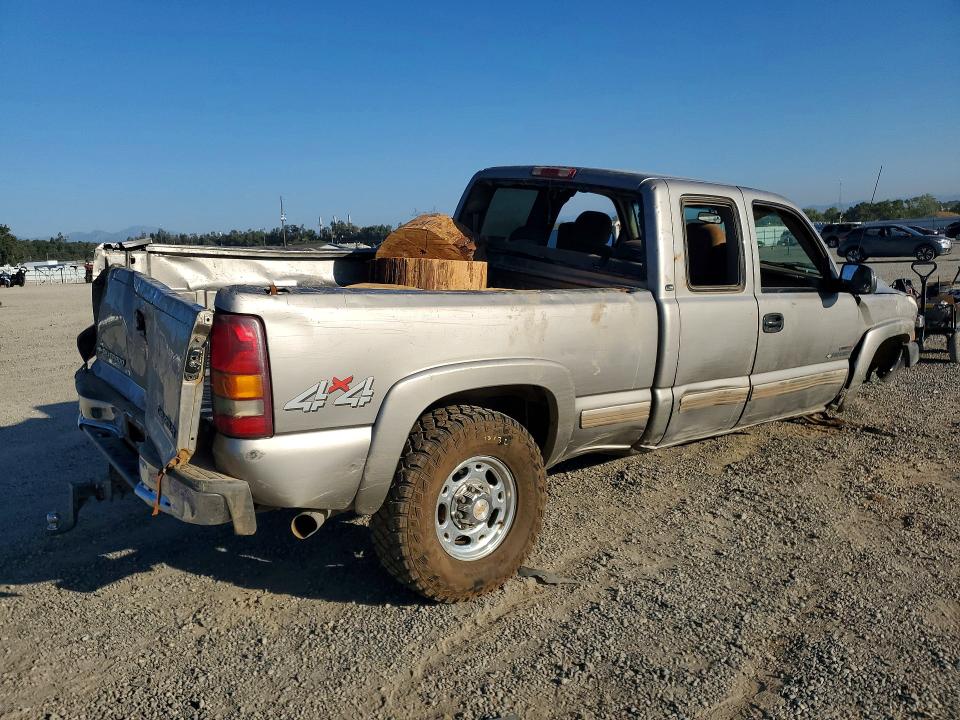 2002 Chevrolet Silverado მანქანა იყიდება აუქციონზე, vin: 1GCHK29172E185352, აუქციონის ნომერი: 64317726