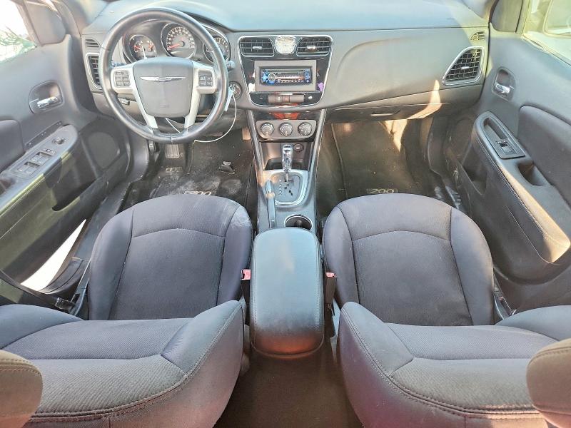 65827566 :رقم المزاد ، 1C3CCBBB8DN554317 vin ، 2013 Chrysler 200 مزاد بيع