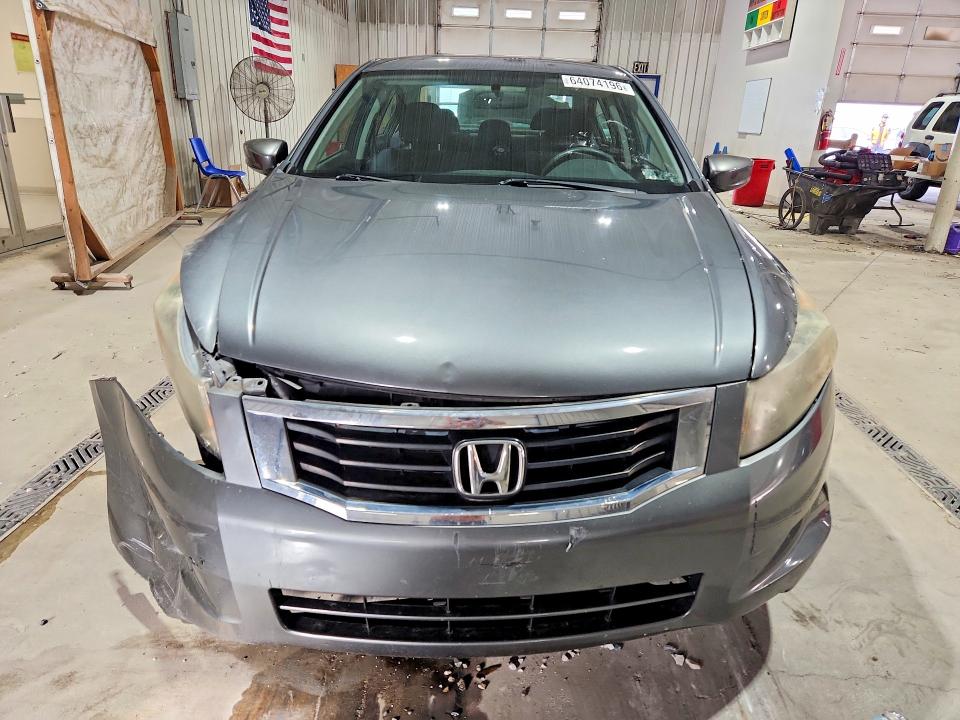 Продаж на аукціоні авто 2010 Honda Accord, vin: 1HGCP2F47AA032410, номер лоту: 64074196