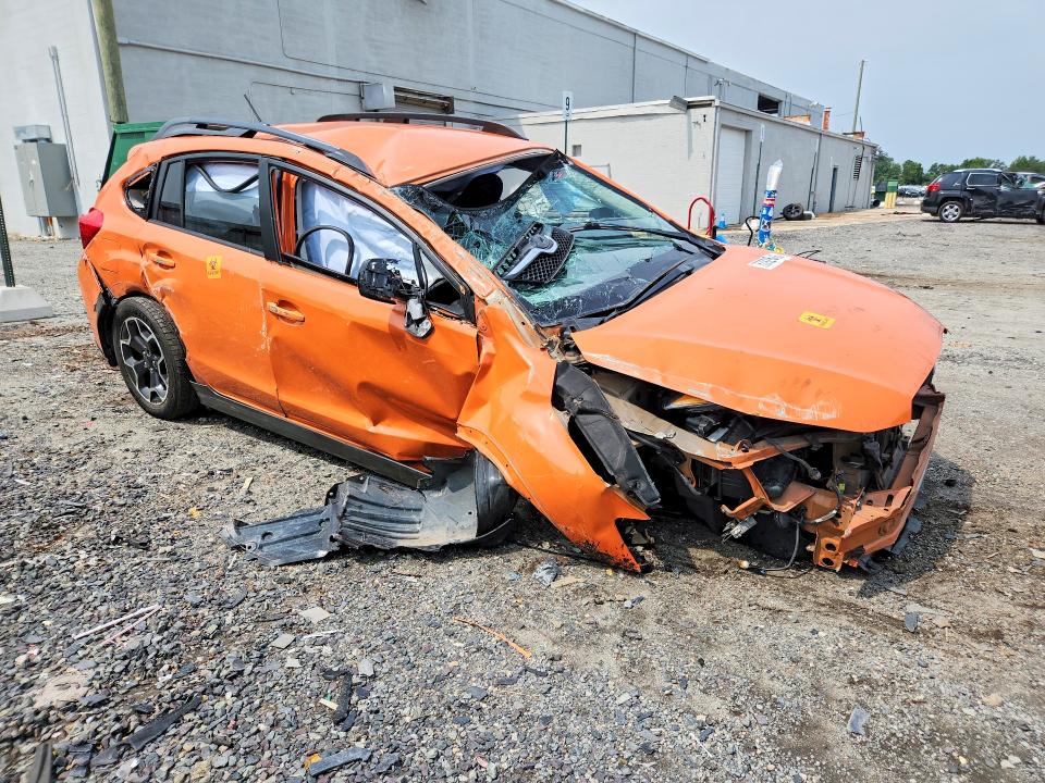 2013 Subaru Xv Crosstrek მანქანა იყიდება აუქციონზე, vin: JF2GPACC2D2855879, აუქციონის ნომერი: 63926406