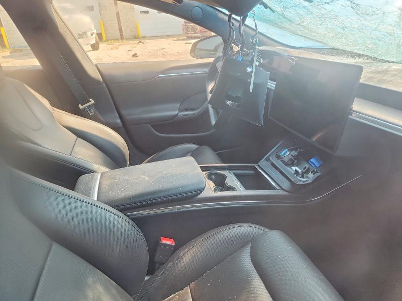 65913246 :رقم المزاد ، 5YJSA1E61MF449753 vin ، 2021 Tesla Model S مزاد بيع