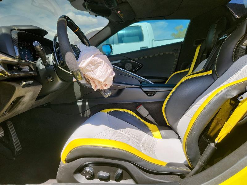 66610946 :رقم المزاد ، 1G1YC3D45M5000019 vin ، 2021 Chevrolet Corvette مزاد بيع