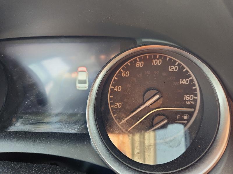 63904286 :رقم المزاد ، 4T1G11BK5MU035725 vin ، 2021 Toyota Camry مزاد بيع