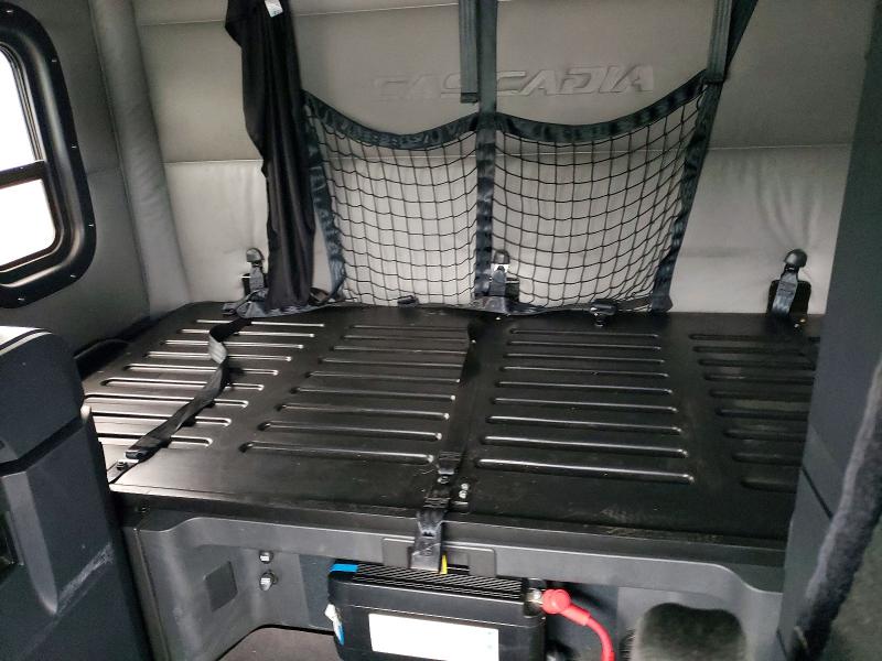 Продажа на аукционе авто 2022 Freightliner Cascadia 126, vin: 3AKJHHDR9NSNA2136, номер лота: 65536816